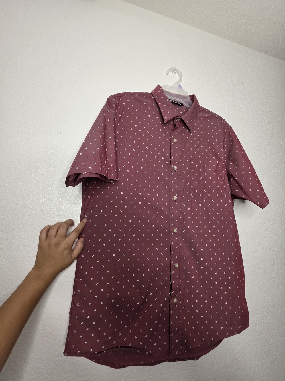 TravisMathew Mens Size M Burgundy Geometric Short Sleeve Button Up Shirt - Picture 5 of 14